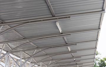 installing Skelbo metal roofing